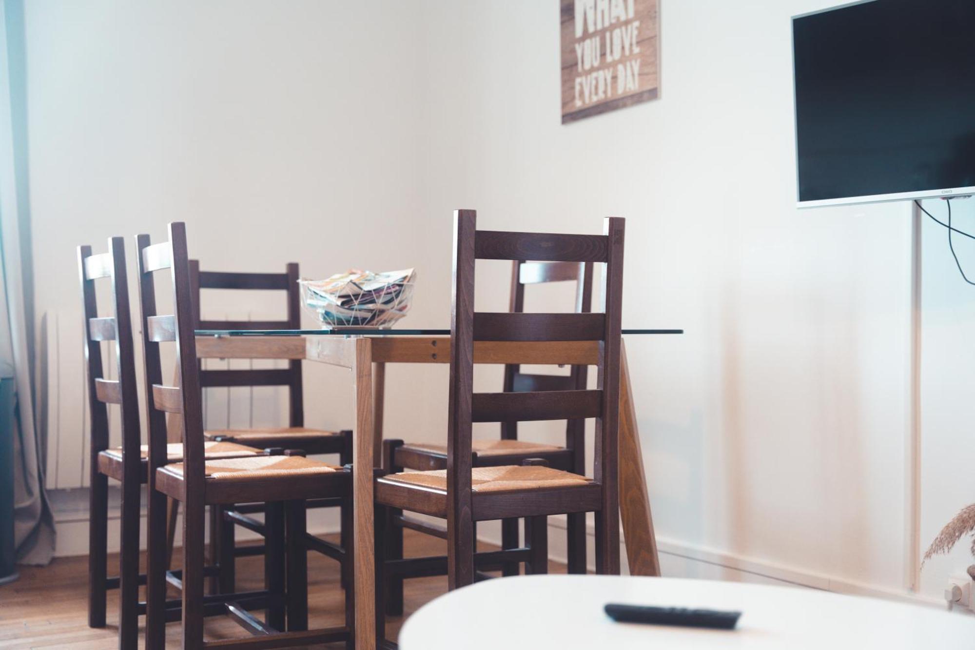 On A Quiet Corner#ronsardien Free Parking Apartamento *